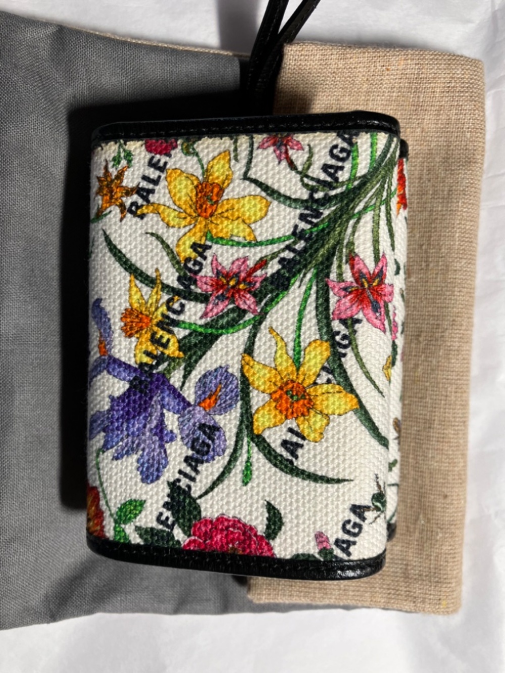 Authentic Gucci Flora Logo Balenciaga Hacker Project Neo Classic Wallet Rare - Picture 2 of 14